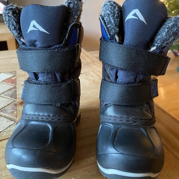 Acton kiddy snow boots - Picture 1 of 9